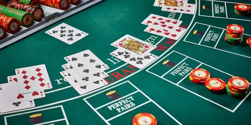 Luật chơi và các thuật ngữ Baccarat